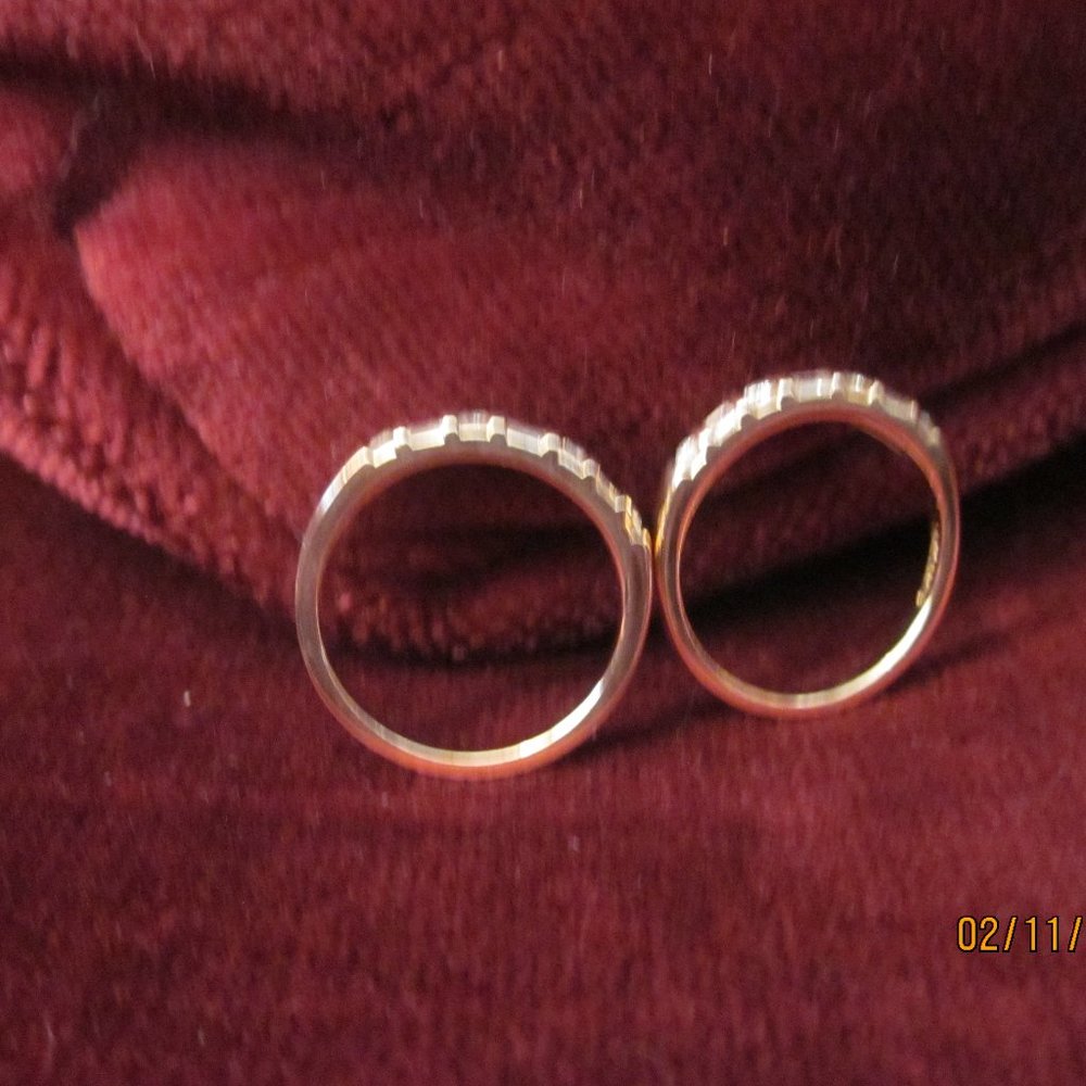 2 Diamond band rings
